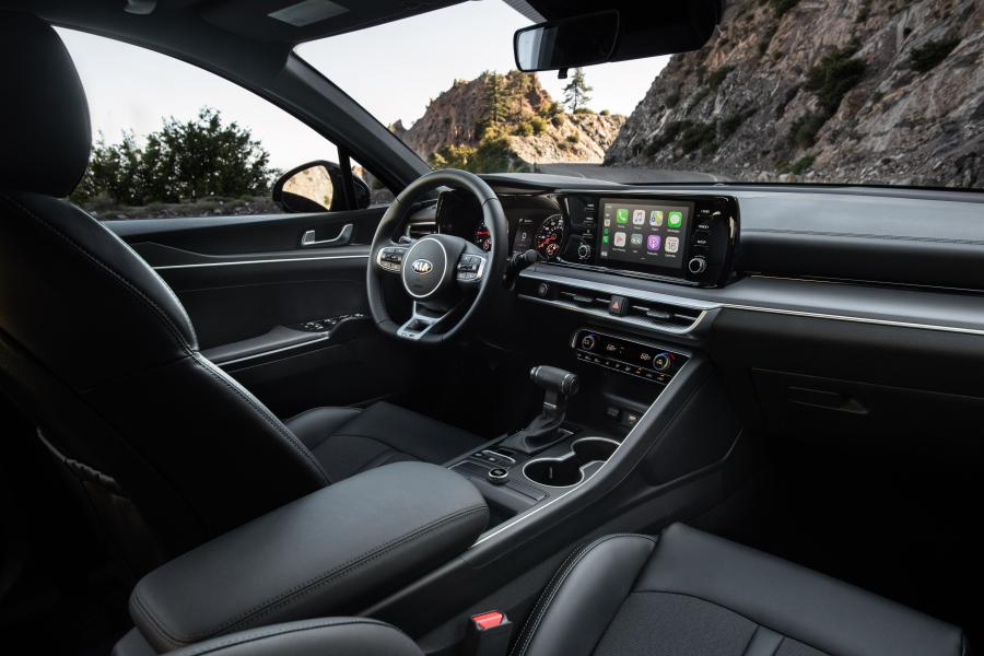 Торпедо Kia K5 GT-Line 2020 года  (NA) (фото 11 из 41)